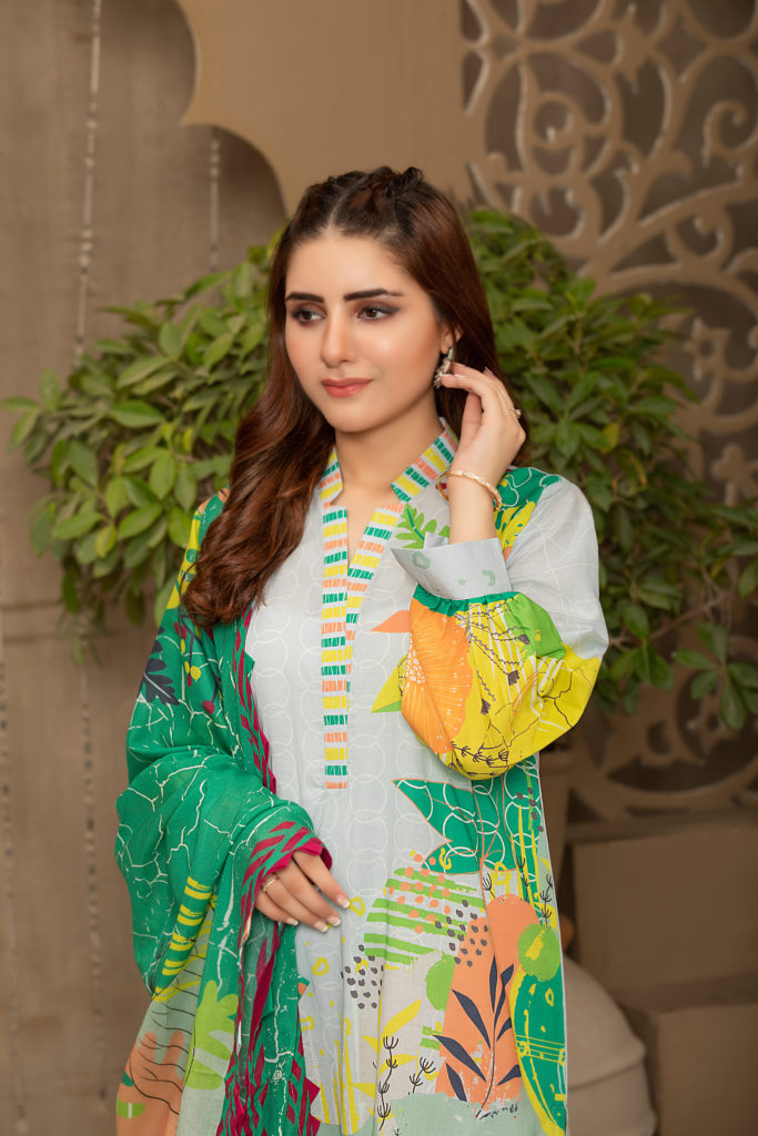 BKS_6520-683x1024